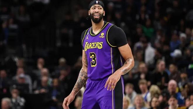 特别是在对 特别是在对