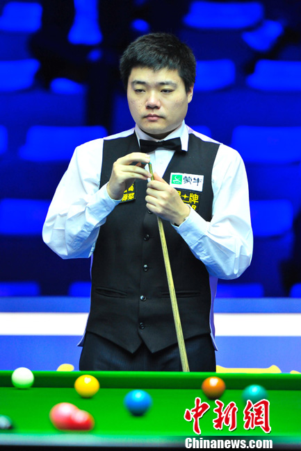 更为全球足 更为全球足